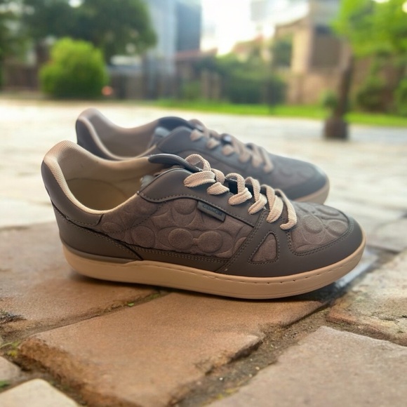 Coach Blue Suede Sneakers with Low-Top Design - Picture 5 of 11